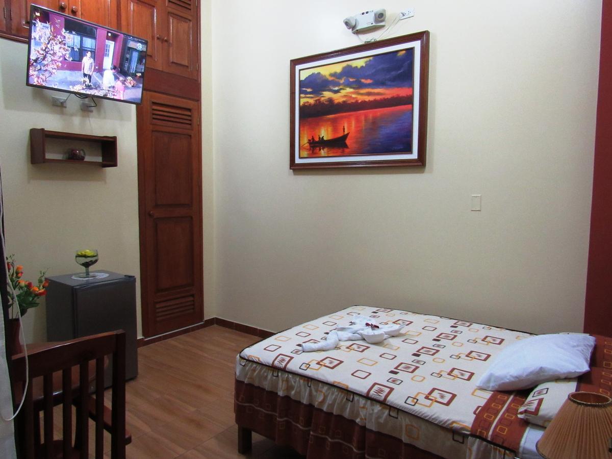 Alojamiento El Cardenal Iquitos Extérieur photo